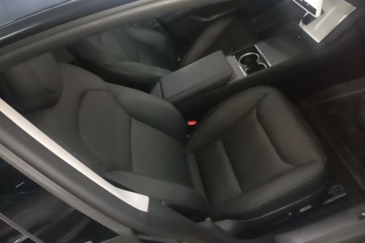 Used Tesla Model 3 2023 Rear-Wheel-Drive Version Right Front Seat