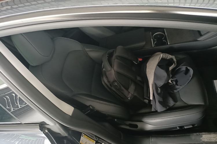 Used Tesla Model 3 2023 Rear-Wheel-Drive Version Right Front Seat