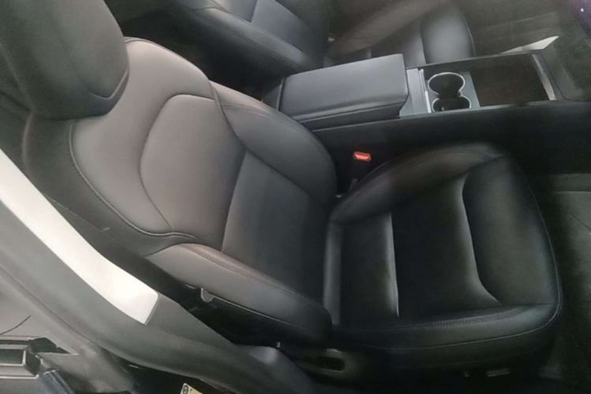 Used Tesla Model 3 2023 Rear-Wheel-Drive Version Right Front Seat