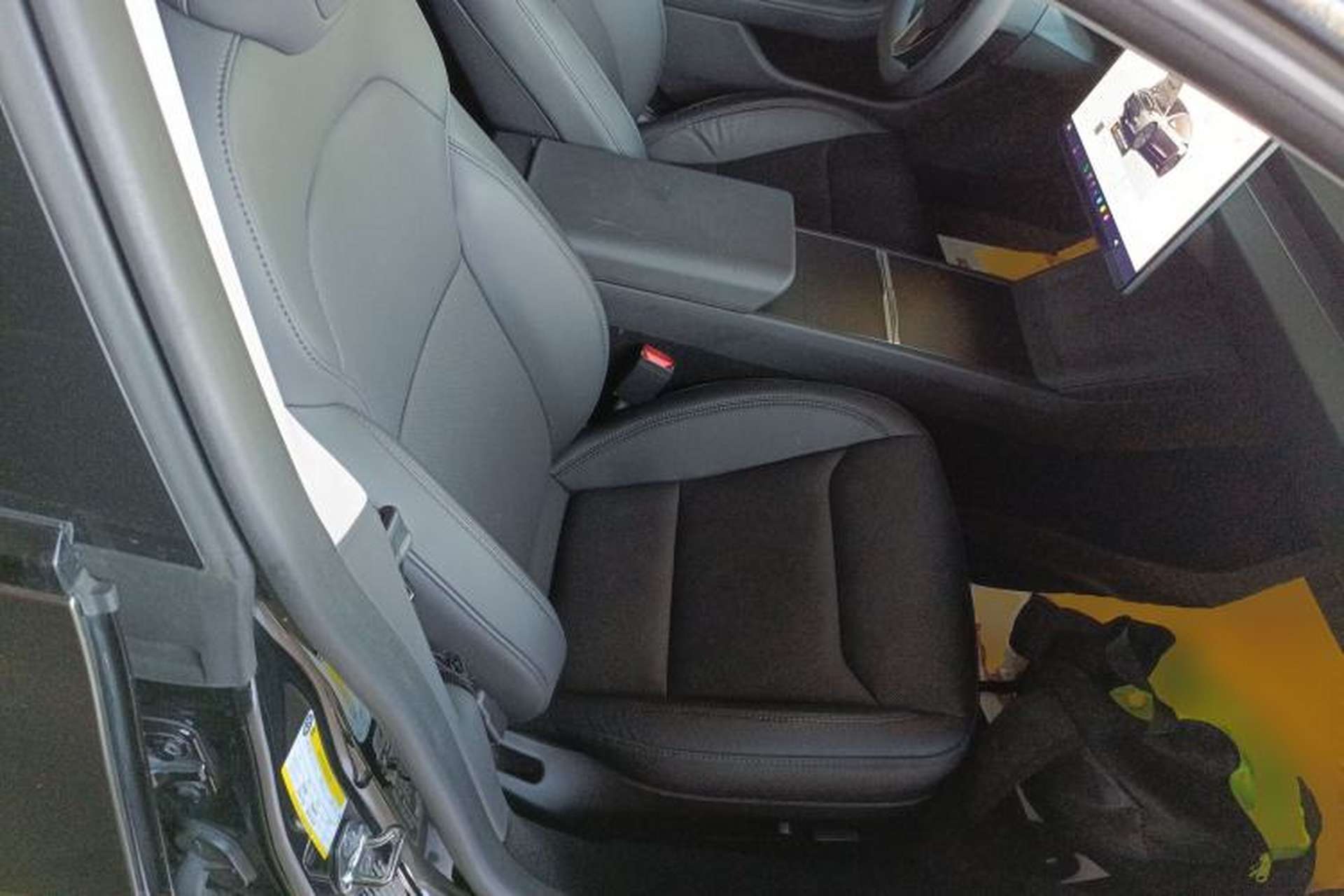 Used Tesla Model 3 2023 Rear-Wheel-Drive Version Right Front Seat