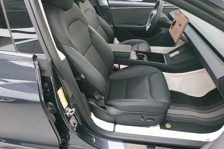 Used Tesla Model 3 2023 Rear-Wheel-Drive Version Right Front Seat