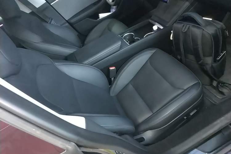 Used Tesla Model 3 2023 Rear-Wheel-Drive Version Right Front Seat