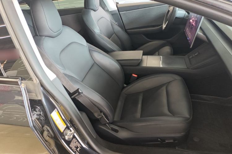 Used Tesla Model 3 2023 Rear-Wheel-Drive Version Right Front Seat