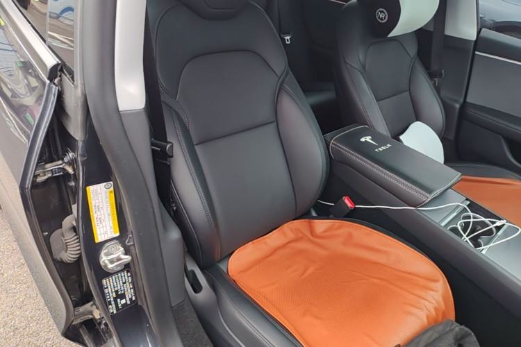 Used Tesla Model 3 2023 Rear-Wheel-Drive Version Right Front Seat