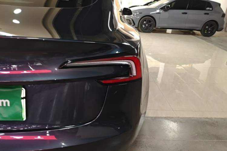 Used Tesla Model 3 2023 Rear-Wheel-Drive Version Right Rear Taillight