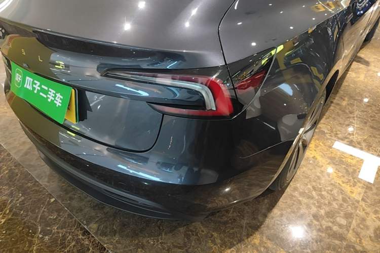 Used Tesla Model 3 2023 Rear-Wheel-Drive Version Right Rear Taillight