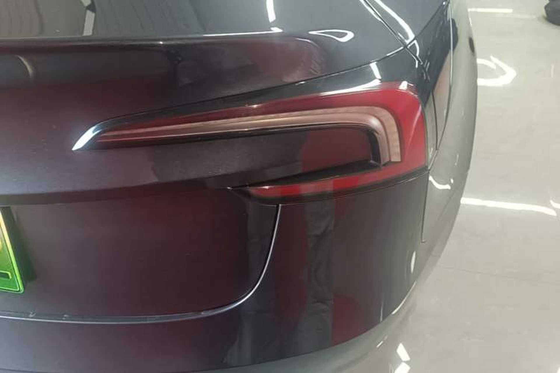 Used Tesla Model 3 2023 Rear-Wheel-Drive Version Right Rear Taillight