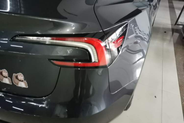 Used Tesla Model 3 2023 Rear-Wheel-Drive Version Right Rear Taillight