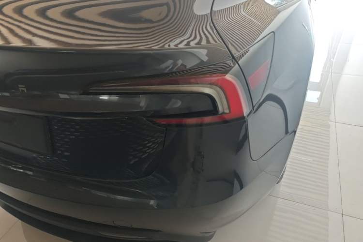 Used Tesla Model 3 2023 Rear-Wheel-Drive Version Right Rear Taillight