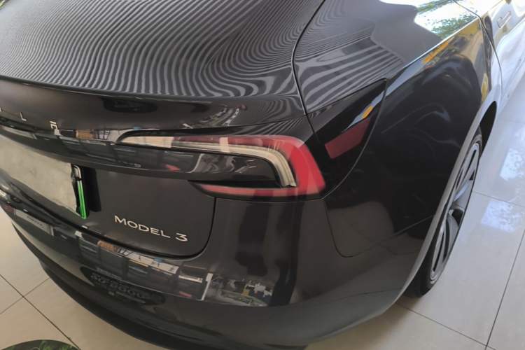 Used Tesla Model 3 2023 Rear-Wheel-Drive Version Right Rear Taillight