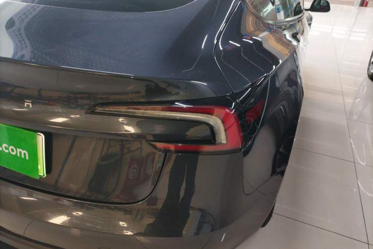 Used Tesla Model 3 2023 Rear-Wheel-Drive Version Right Rear Taillight