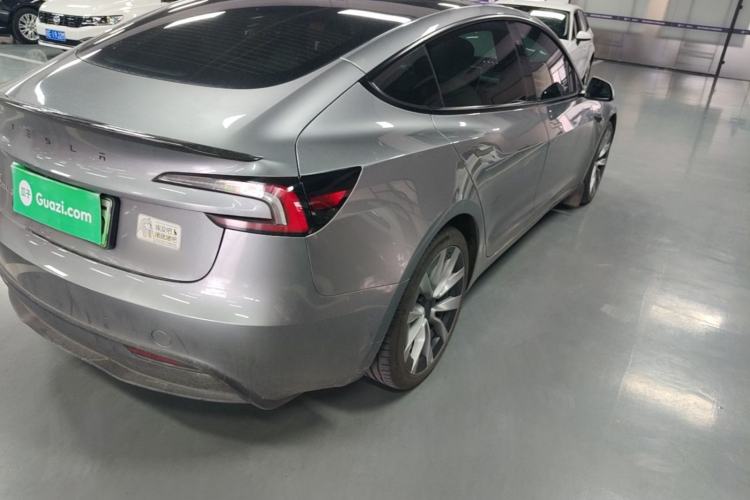 Used Tesla Model 3 2023 Long-Range All-Wheel-Drive Version Right Rear Taillight