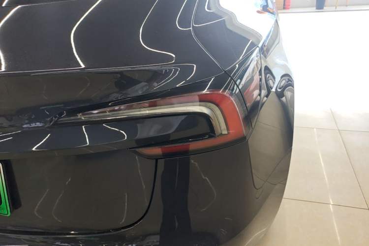 Used Tesla Model 3 2023 Rear-Wheel-Drive Version Right Rear Taillight