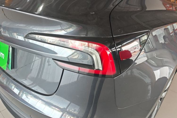Used Tesla Model 3 2023 Rear-Wheel-Drive Version Right Rear Taillight