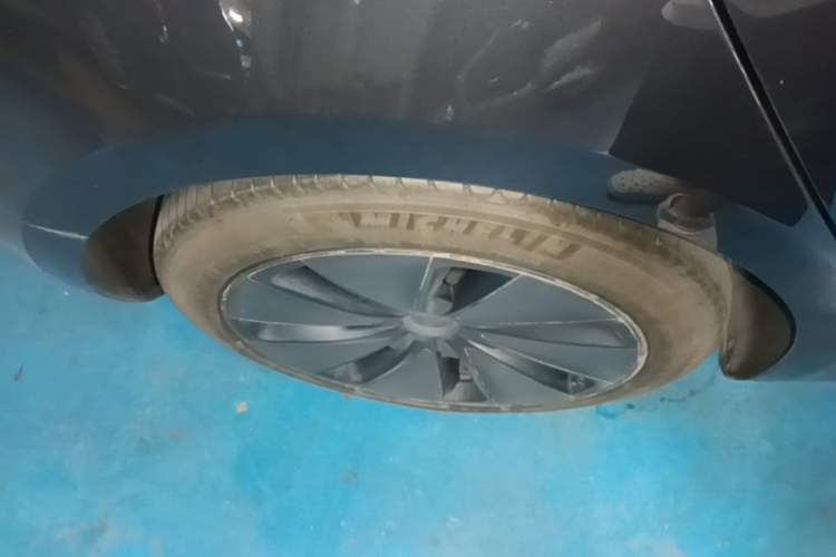 Used Tesla Model 3 2023 Rear-Wheel-Drive Version Right Rear Wheel Hub