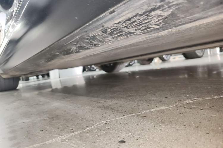 Used Tesla Model 3 2023 Rear-Wheel-Drive Version Right Side Sill