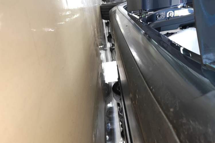 Used Tesla Model 3 2023 Rear-Wheel-Drive Version Right Side Sill