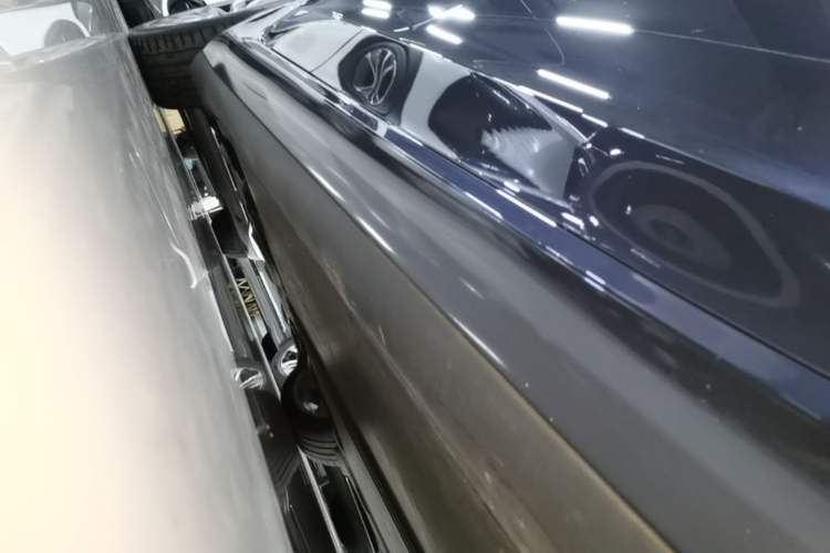Used Tesla Model 3 2023 Rear-Wheel-Drive Version Right Side Sill