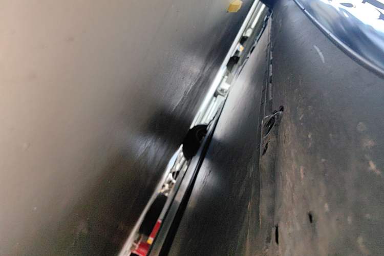 Used Tesla Model 3 2023 Rear-Wheel-Drive Version Right Side Sill