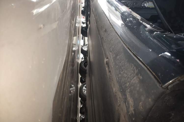Used Tesla Model 3 2023 Rear-Wheel-Drive Version Right Side Sill