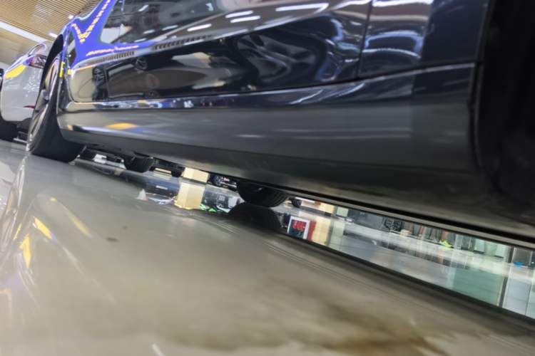 Used Tesla Model 3 2023 Rear-Wheel-Drive Version Right Side Sill