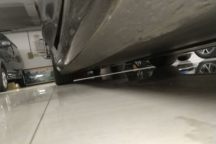 Used Tesla Model 3 2023 Rear-Wheel-Drive Version Right Side Sill