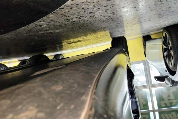 Used Tesla Model 3 2023 Rear-Wheel-Drive Version Right Side Sill