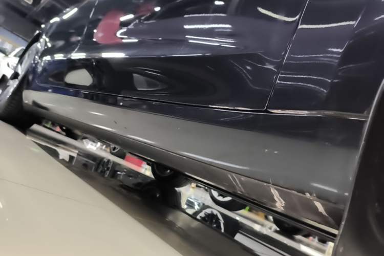 Used Tesla Model 3 2023 Rear-Wheel-Drive Version Right Side Sill