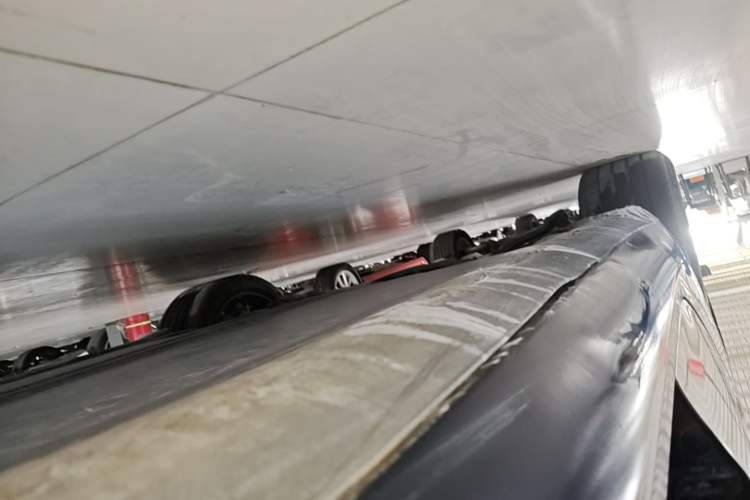 Used Tesla Model 3 2023 Rear-Wheel-Drive Version Right Side Sill