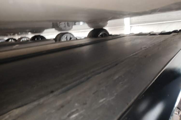 Used Tesla Model 3 2023 Rear-Wheel-Drive Version Right Side Sill
