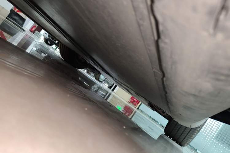 Used Tesla Model 3 2023 Rear-Wheel-Drive Version Right Side Sill