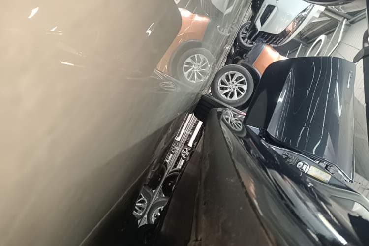Used Tesla Model 3 2023 Rear-Wheel-Drive Version Right Side Sill
