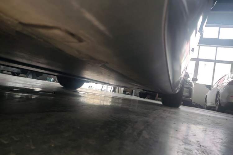 Used Tesla Model 3 2023 Rear-Wheel-Drive Version Right Side Sill