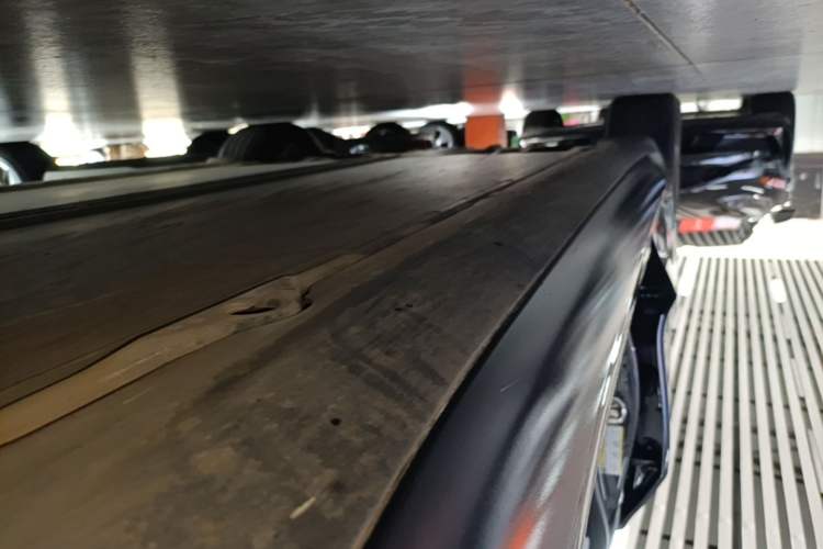 Used Tesla Model 3 2023 Rear-Wheel-Drive Version Right Side Sill