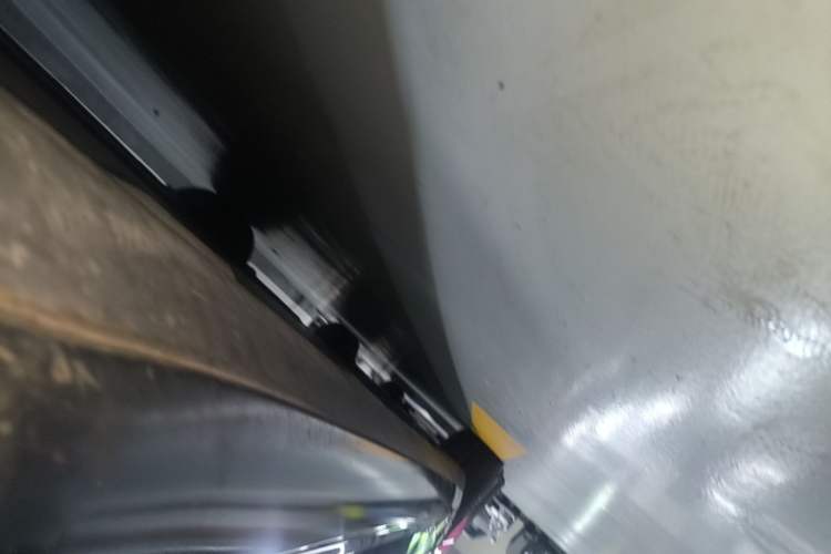 Used Tesla Model 3 2023 Rear-Wheel-Drive Version Right Side Sill