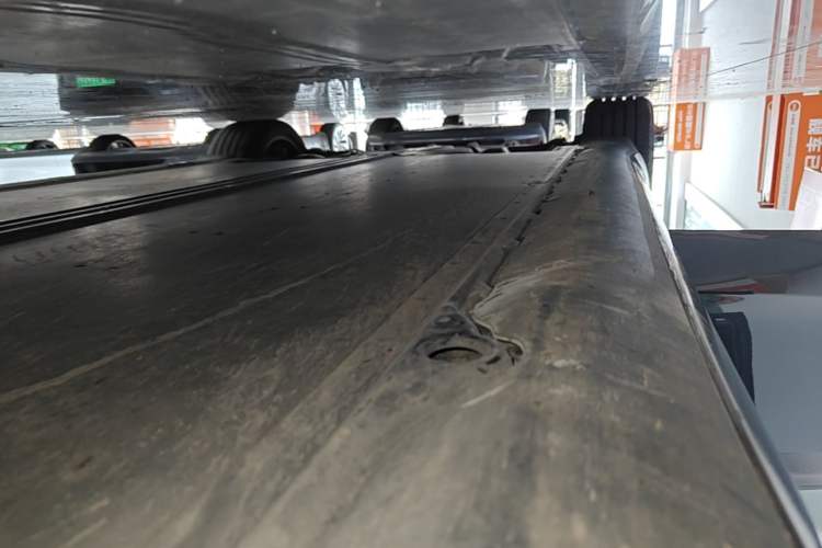 Used Tesla Model 3 2023 Rear-Wheel-Drive Version Right Side Sill