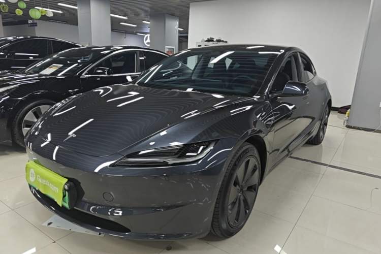 Tesla Model 3 2023 Rear-Wheel-Drive Version
