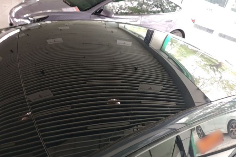 Used Tesla Model 3 2023 Rear-Wheel-Drive Version Roof