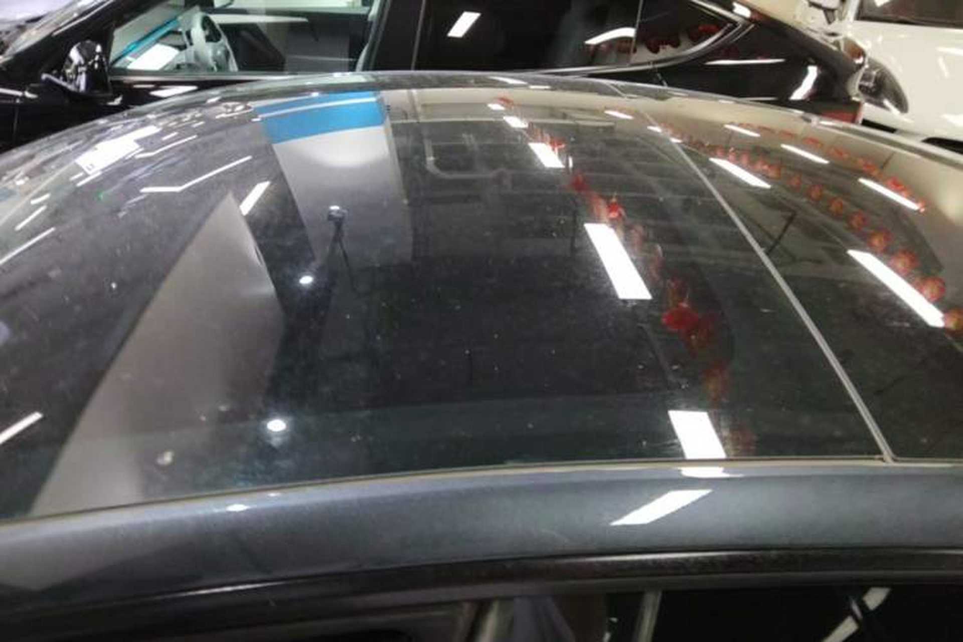 Used Tesla Model 3 2023 Rear-Wheel-Drive Version Roof