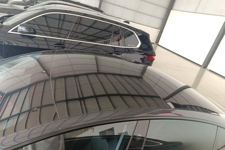 Used Tesla Model 3 2023 Long-Range All-Wheel-Drive Version Roof