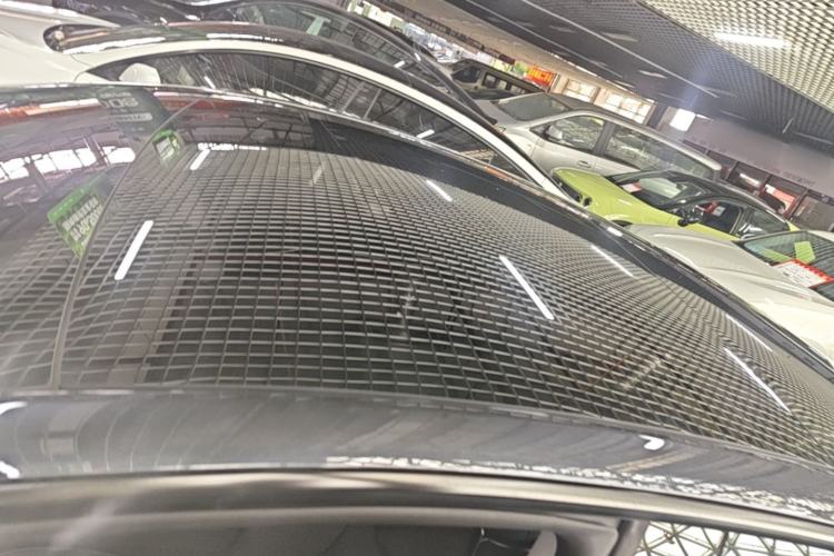 Used Tesla Model 3 2023 Rear-Wheel-Drive Version Roof