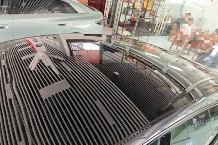 Used Tesla Model 3 2023 Rear-Wheel-Drive Version Roof