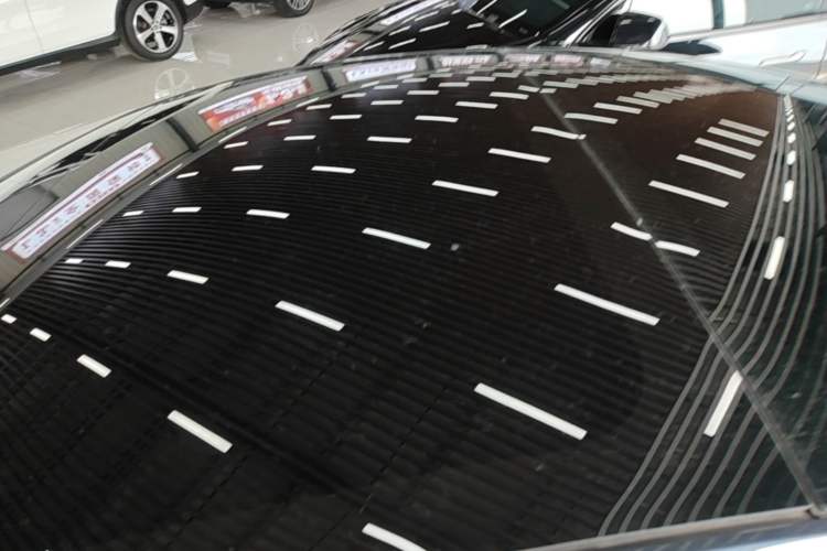 Used Tesla Model 3 2023 Rear-Wheel-Drive Version Roof