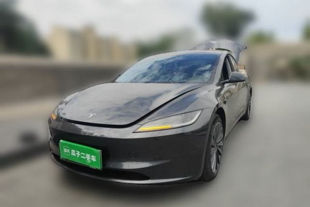 Used Tesla Model 3 2023 Long-Range All-Wheel-Drive Version