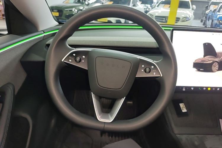 Used Tesla Model 3 2023 Rear-Wheel-Drive Version Steering Wheel