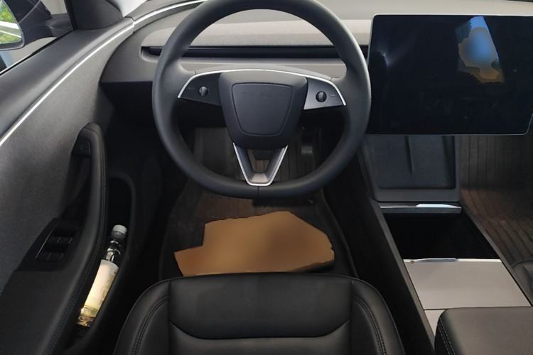 Used Tesla Model 3 2023 Rear-Wheel-Drive Version Steering Wheel