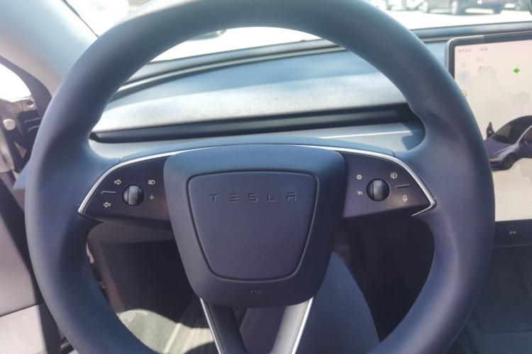 Used Tesla Model 3 2023 Rear-Wheel-Drive Version Steering Wheel