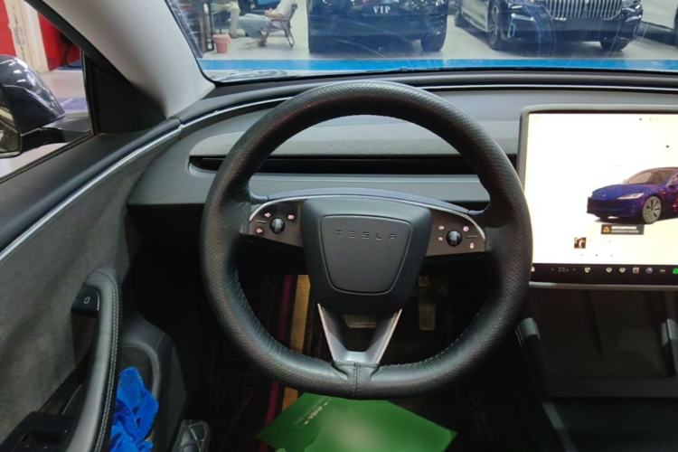 Used Tesla Model 3 2023 Rear-Wheel-Drive Version Steering Wheel
