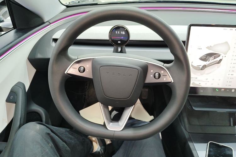 Used Tesla Model 3 2023 Rear-Wheel-Drive Version Steering Wheel