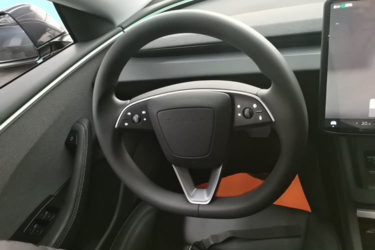Used Tesla Model 3 2023 Rear-Wheel-Drive Version Steering Wheel